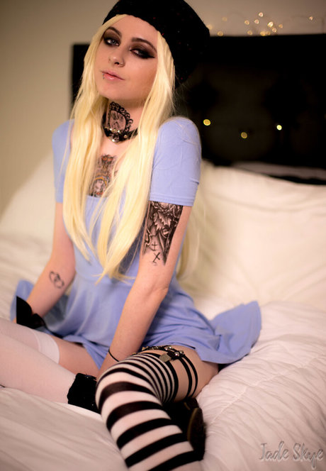 pregnant threesome onlyfans beautiful naked galleries