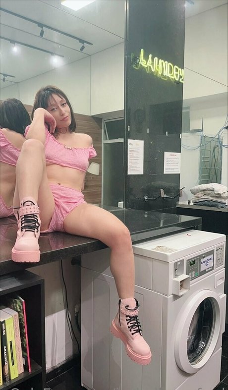 japanese milf onlyfans porno images