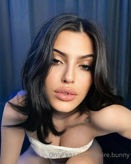 Desiree Bunny pornstar sex image