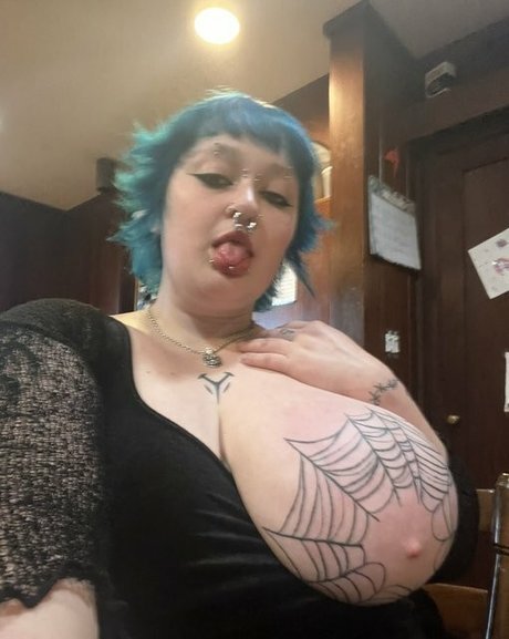 Shawtydyin03 nice actress galleries