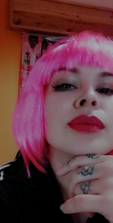 exoticalphagirl star nude photo