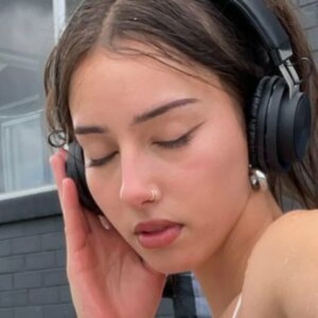 Prettyb0ishit perfect pornstar images