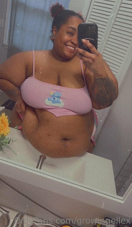 growingellex exclusive pornstar picture