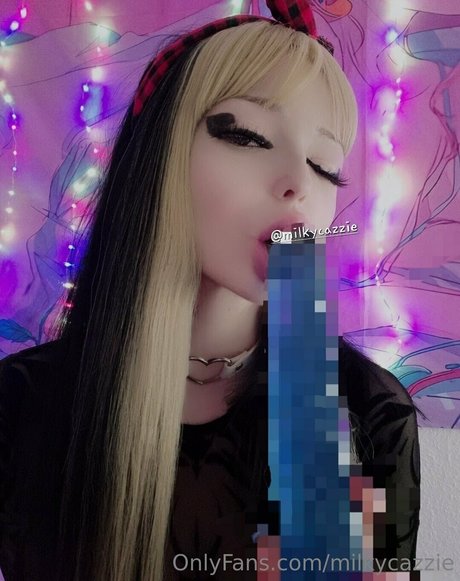 milkycazzie high quality pornstar picture