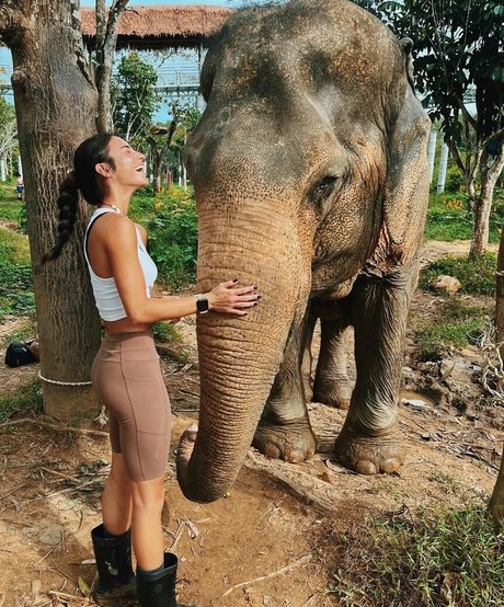 extreme onlyfans pretty img