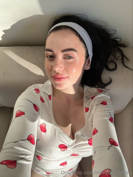 NikkyDandelion pornstar art images