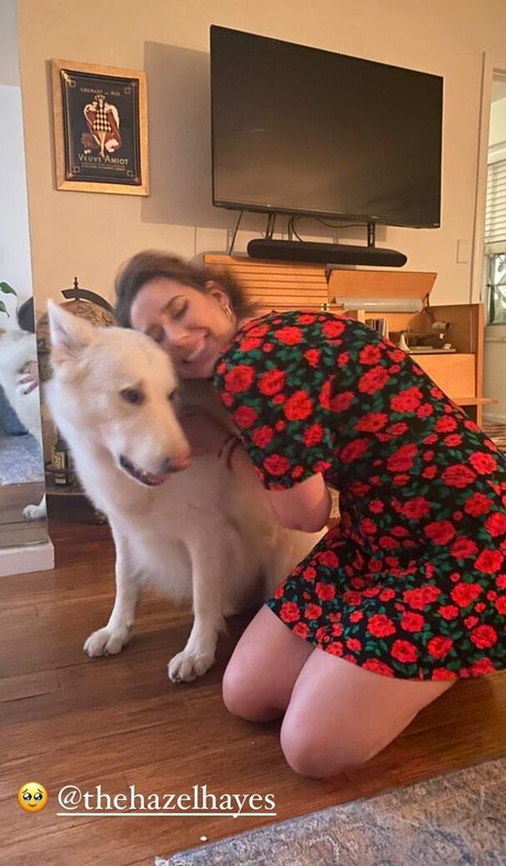 Hazel Hayes sex model galleries