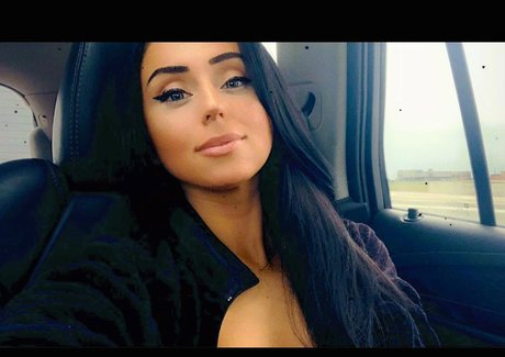 Doom LuckyGirl star perfect pic