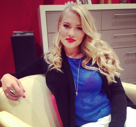 trans asian onlyfans perfect image