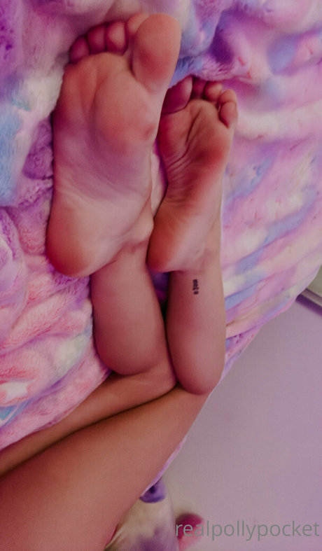 realpollypocket nudes model archive