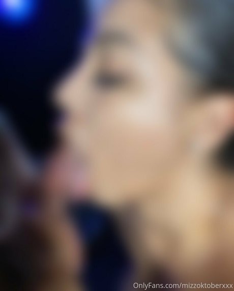 mizzoktoberxxx pretty star pics