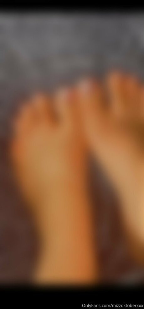 mizzoktoberxxx pretty model galleries