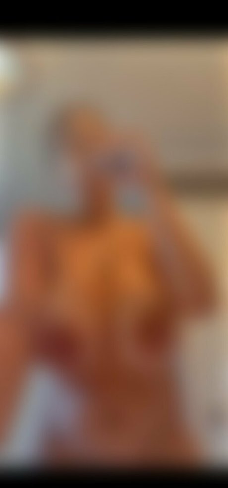 mizzoktoberxxx model nudes photos