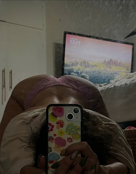 Hailey Gutierrez model erotic photo