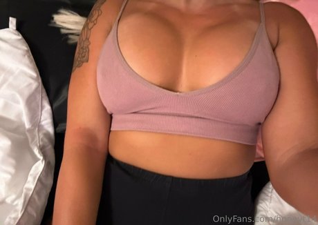 solo male onlyfans nice pics