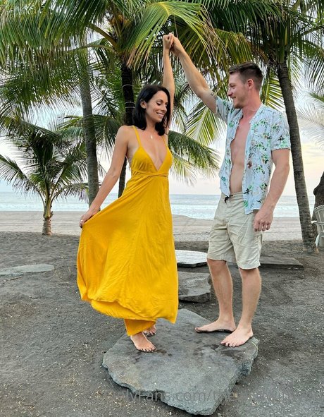 thewildwithyou adult model galleries