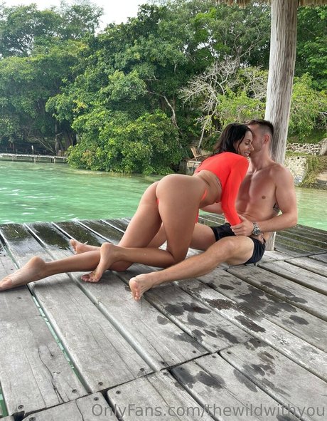 big natural tits onlyfans art naked galleries