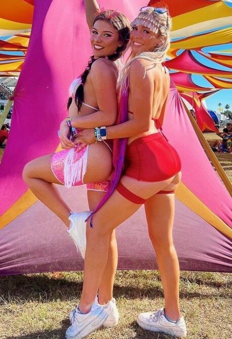 Teddi Mansueto pornstar hd image