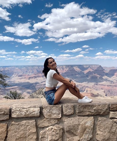 carlieauszler top actress image