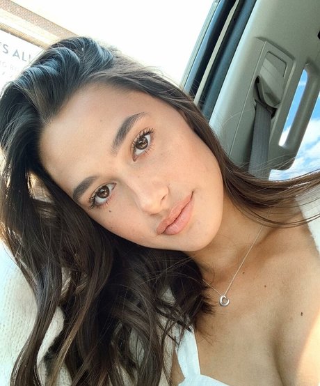 carlieauszler pornstar adult pictures