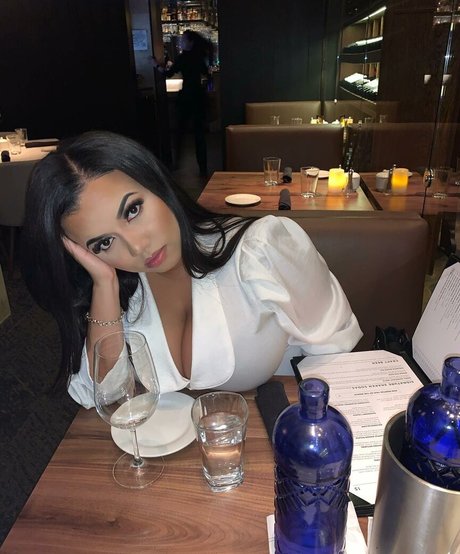 thelailalove pornstar pretty pictures