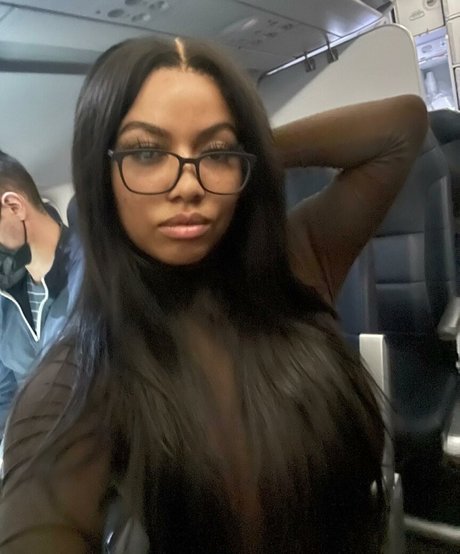 thelailalove model porn pic