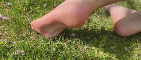 dirty feet onlyfans art xxx pic