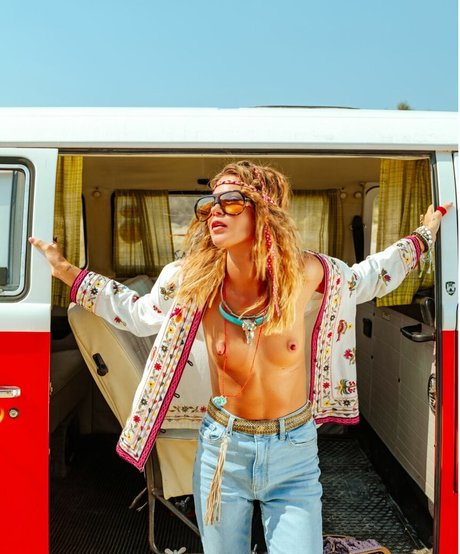 bikini nude onlyfans free nude picture