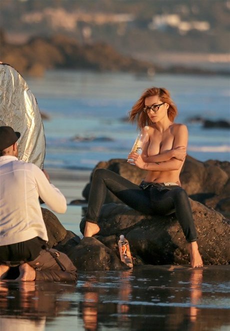 Elizabeth Marxs pretty star pics