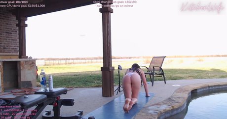 Kitchenwifi perfect actress photo