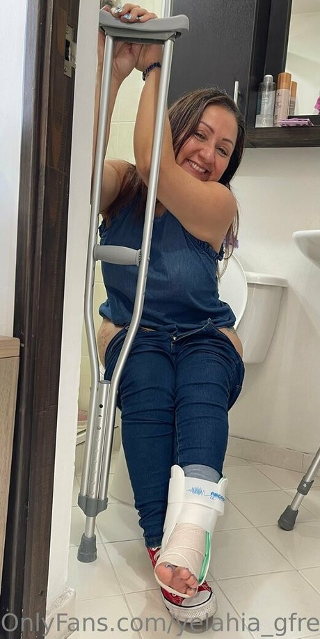 yelahia gfree art model archive