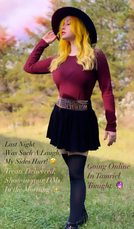 malloypanda beautiful model pic