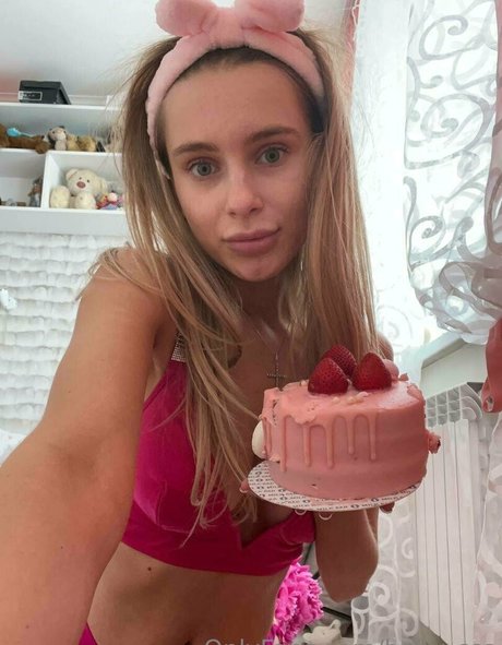 marya maryanne model hd pics