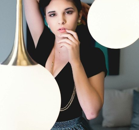 Chelsie Deville pornstar sexy picture