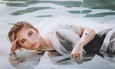 Chelsie Deville high quality pornstar photo