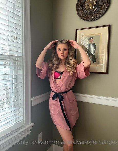 Mariel Alvarez Fernandez naked actress pic