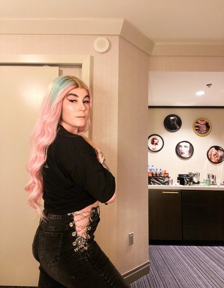 one onlyfans hot naked photo