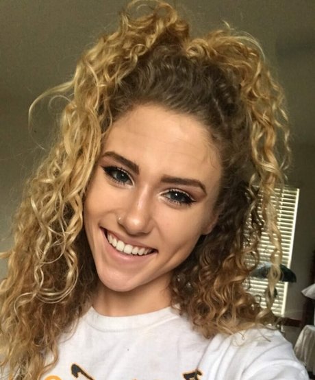 blonde tits onlyfans nudes image