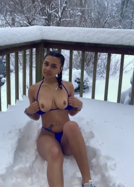 Victorias VIP pornstar nude galleries