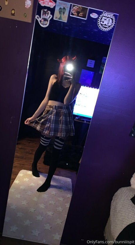 bunniiispit beautiful actress picture