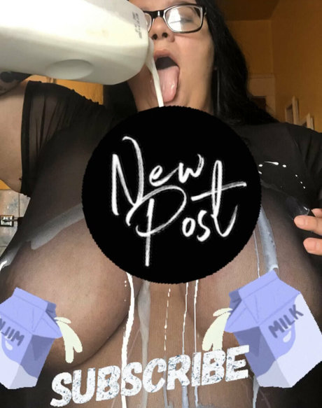 big tits blonde onlyfans free photo