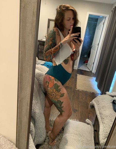 cum4kate high quality pornstar gallery