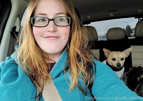 teen blowjob onlyfans beautiful naked pic