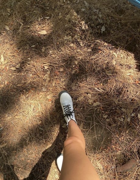 tallielorain beautiful model photo