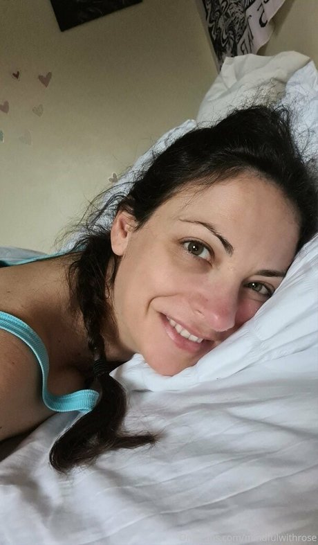 mindfulwithrose naked pornstar picture
