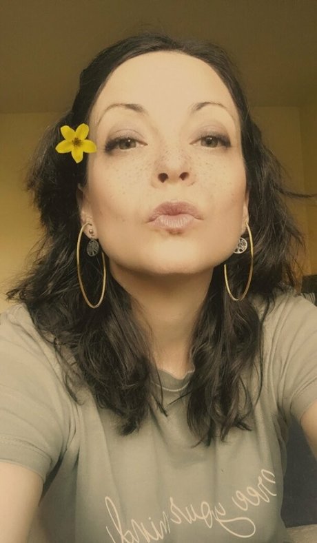 mindfulwithrose naked star image