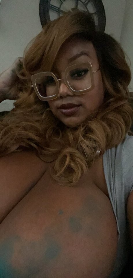 poetrystudiosnetwork exclusive model pictures