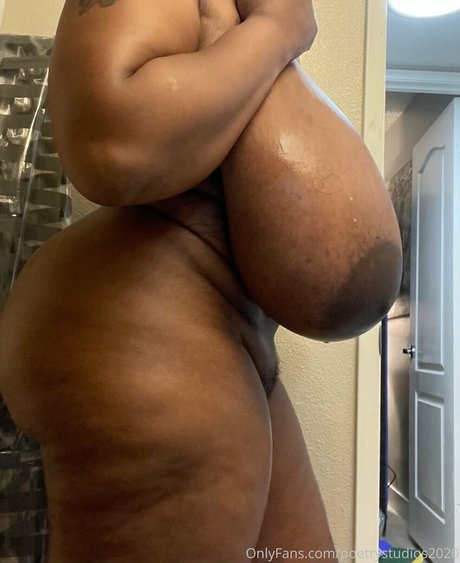 poetrystudiosnetwork model nice photos