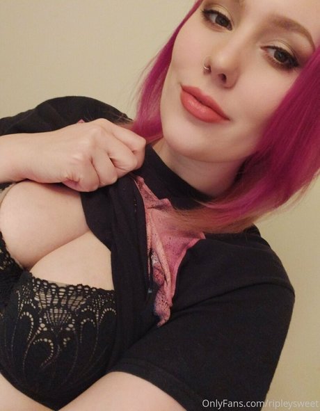 ripleysweet pornstar hot picture