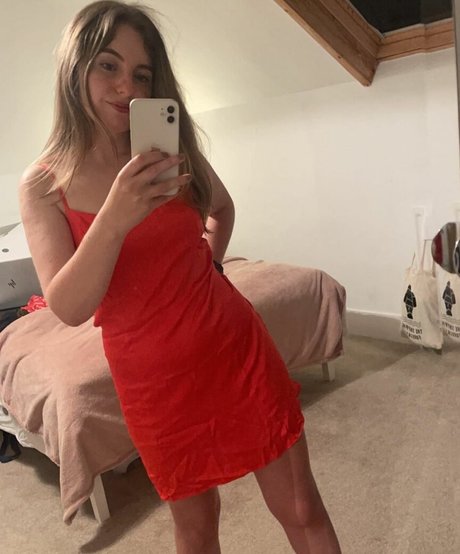 Averytinyleaf star top pics